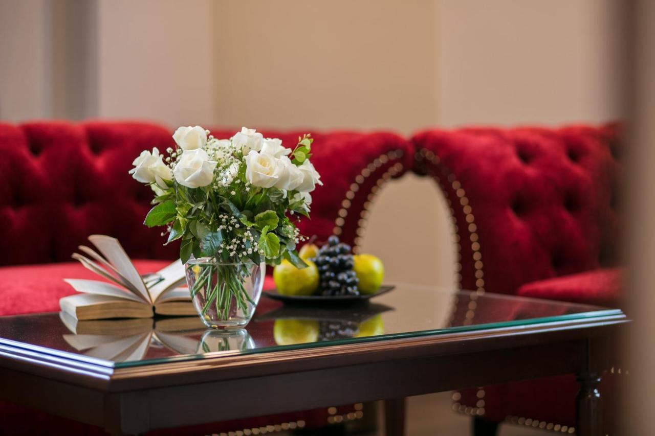 Flora Centre Hotel & Spa Ханой Экстерьер фото